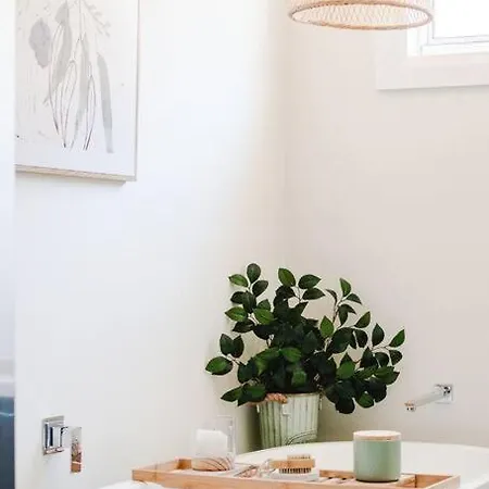 Apartment Live In The Heart Of At Fairbairn Mudgee