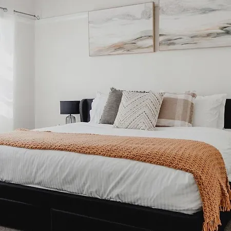 Apartment Live In The Heart Of At Fairbairn