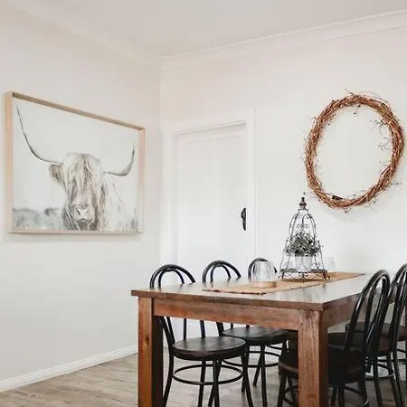 Live In The Heart Of At Fairbairn Mudgee