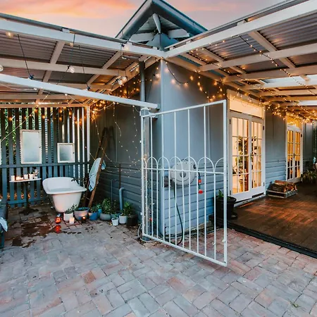 Holiday home The Birdhouse - Your Well-deserved Country Retreat *