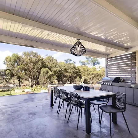 The Albens - Countryside Chic Amongst The Hills Holiday home Mudgee
