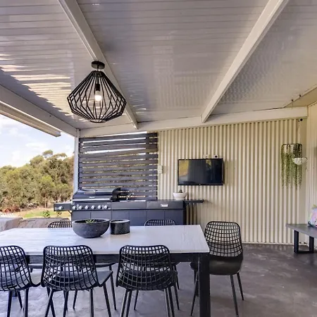 The Albens - Countryside Chic Amongst The Hills Mudgee