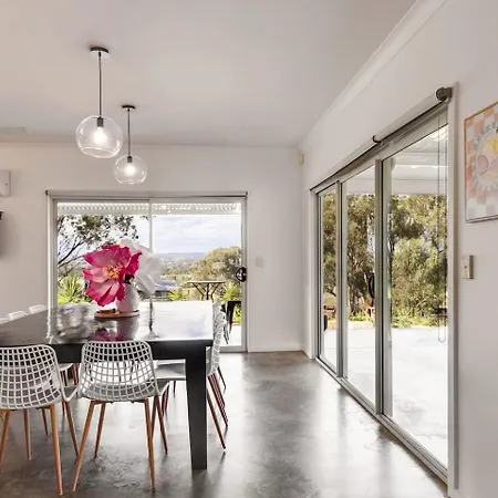 The Albens - Countryside Chic Amongst The Hills Holiday home *