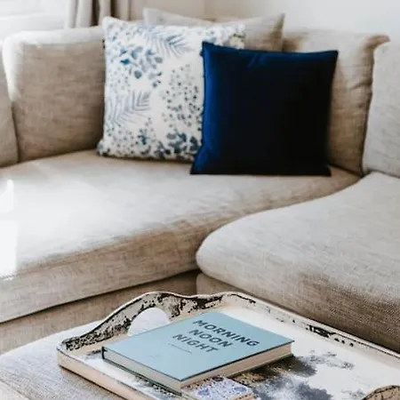 The Nicholson - A Delightful Family Escape Awaits Apartment