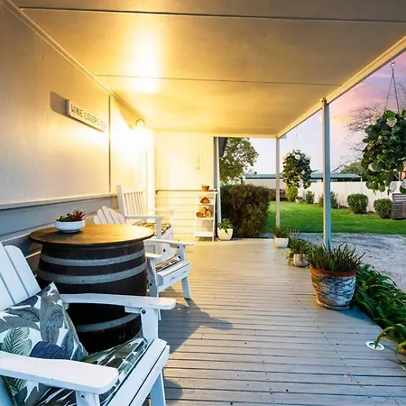 Holiday home Wine Lovers Den Charming Retreat Mudgee