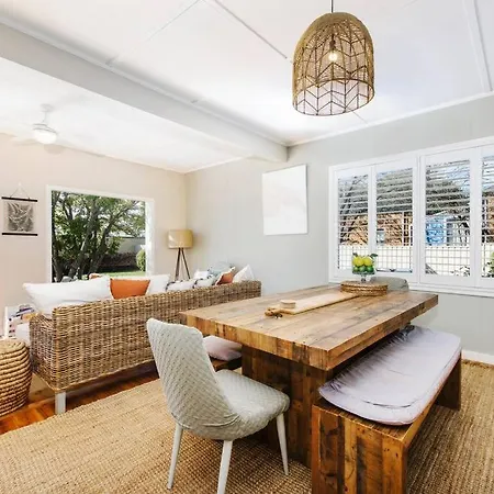 Wine Lovers Den Charming Retreat Holiday home *