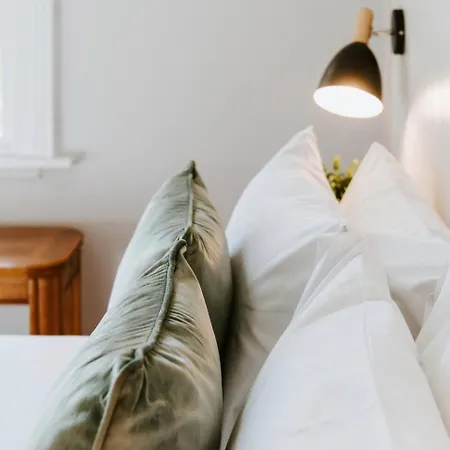 Kialla - An Idyllic Country Escape Holiday home *