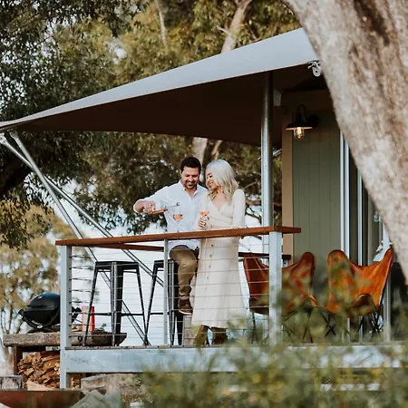 Evamor Valley Luxury tent Mudgee
