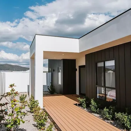 Haven - Stunning Terra Modern Design