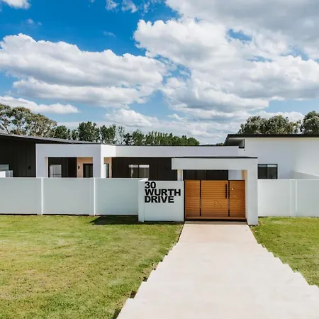 Haven - Stunning Terra Modern Design Holiday home