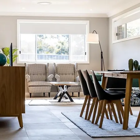 Holiday home Devan House - An Entertainers' Retreat Close To Town Mudgee