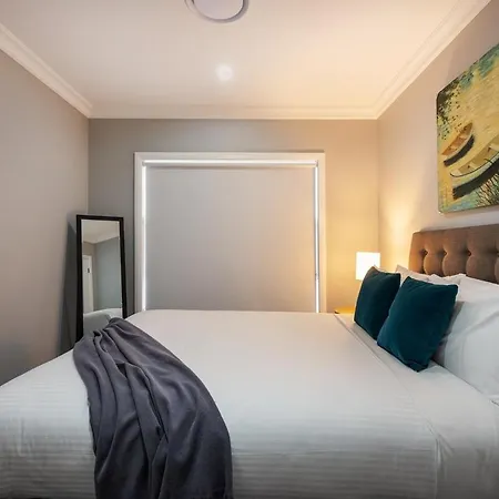 Devan House - An Entertainers' Retreat Close To Town Mudgee