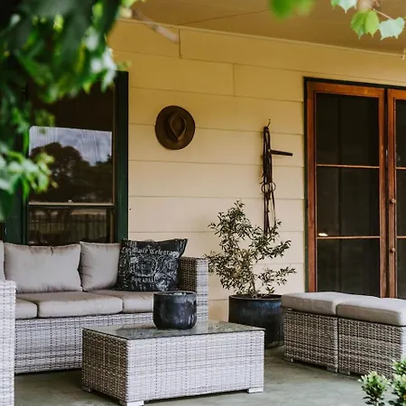 Holiday home Burrundulla - Tranquil Country Allure