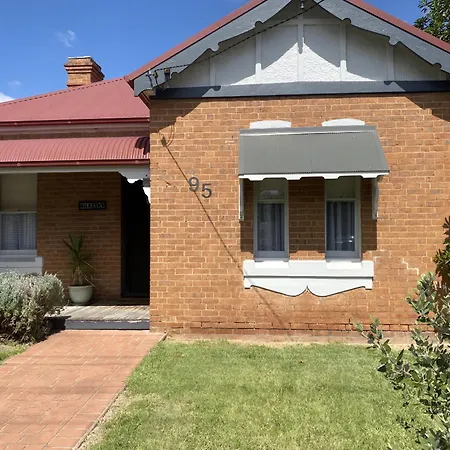 Merala A Cosy With Easy Stroll To Cbd Mudgee
