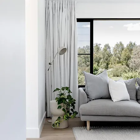 Holiday home Elegant Modern Home!