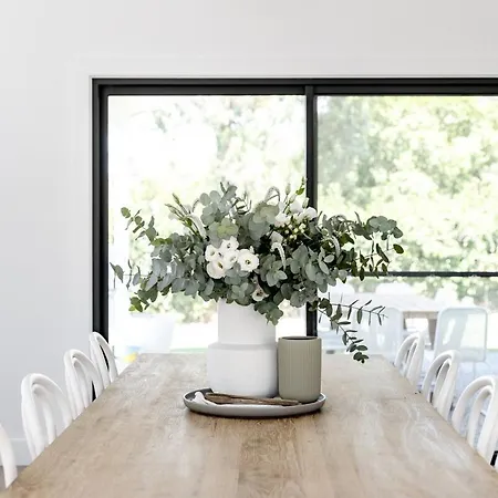 Elegant Modern Home! Holiday home