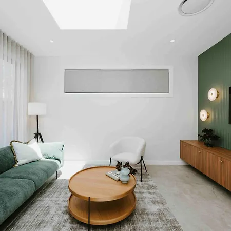Kirsten Accommodation Mudgee *