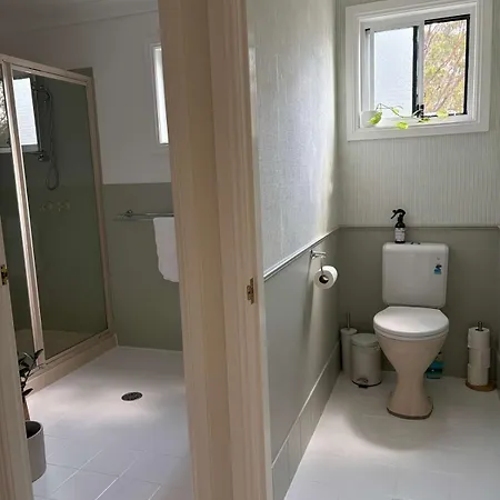 Holiday home Frog Hill 8 Bedroom Luxe Rural Retreat Near Town With 2