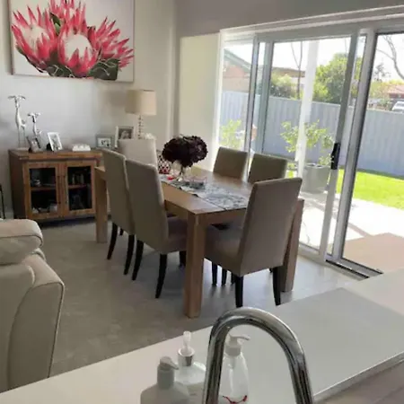 Holiday home Hamptons House -lux Mudgee
