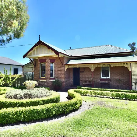 Avoca House - Gorgeous Federation *