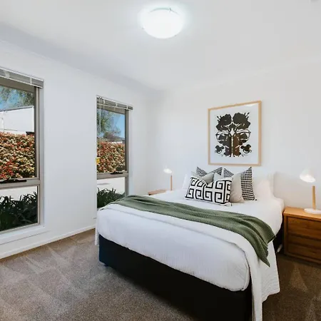 Gladstone At The Willows - Family Time, Style Holiday home *