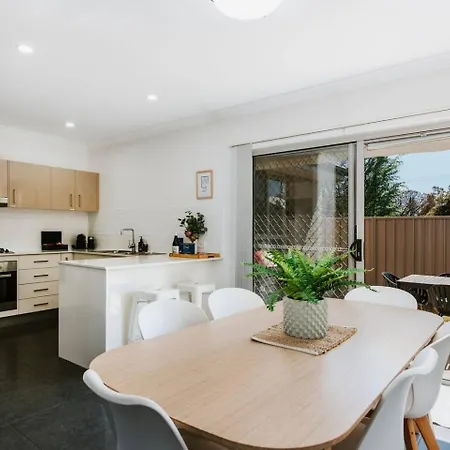 Gladstone At The Willows - Family Time, Style Holiday home *