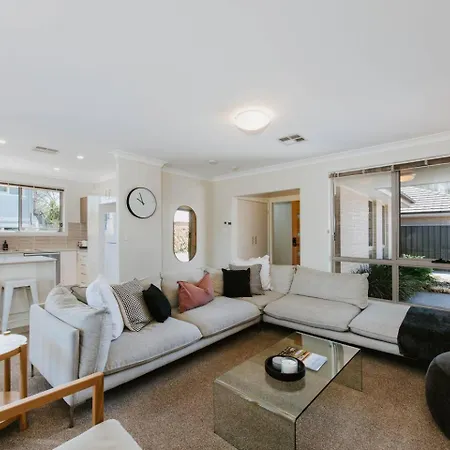 Riverlea At The Willows - A Family Country Getaway *