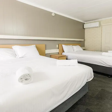 Wanderlight Motor Motel 3*