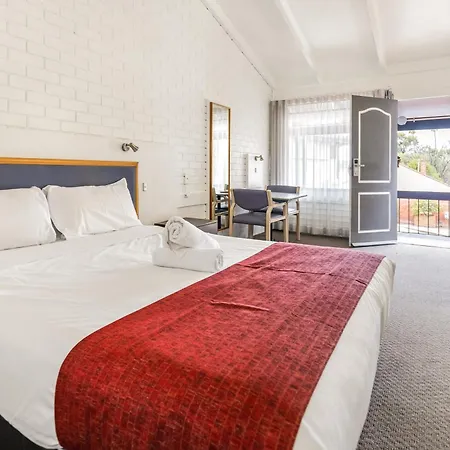 Wanderlight Motor Mudgee