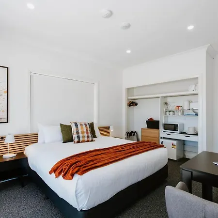 Wattle And Gum - A Stylish Boutique-style Guest house