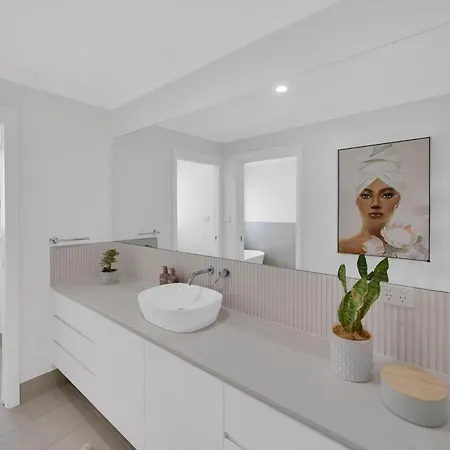 Large Modern In