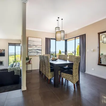 Red Lotus Estate - Grand, Scenic And Made For Groups * Mudgee