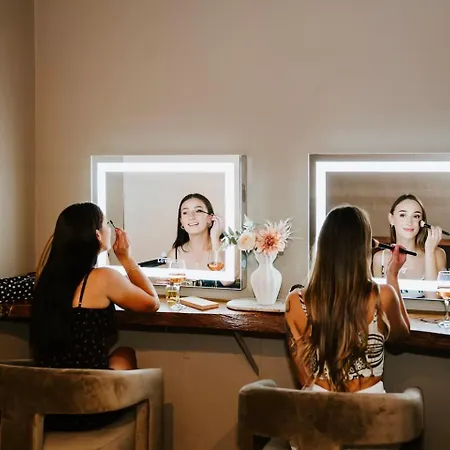 Moonlight At - Chic Soirees & Private Cinema * Mudgee