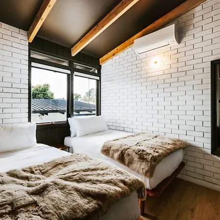 Holiday home Moonlight At - Chic Soirees & Private Cinema *