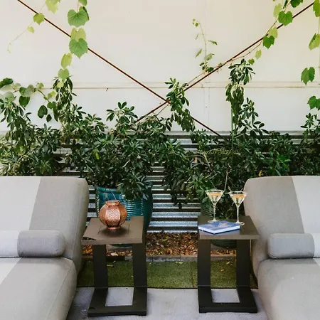 Georgie's - The Perfect Getaway