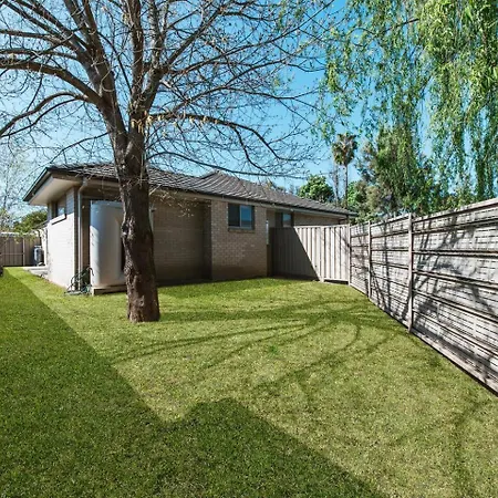 Denison At The Willows - Tranquil Country Retreat Holiday home *