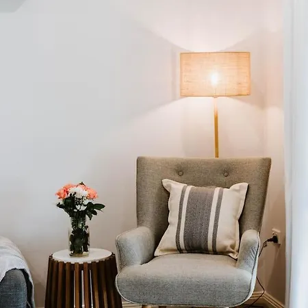 Holiday home Cudgegong House - A Lush Backyard Sanctuary Mudgee