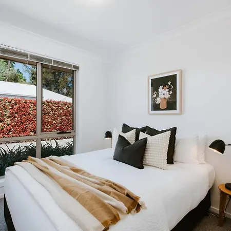 Burrundulla At The Willows - Modern Escape Holiday home