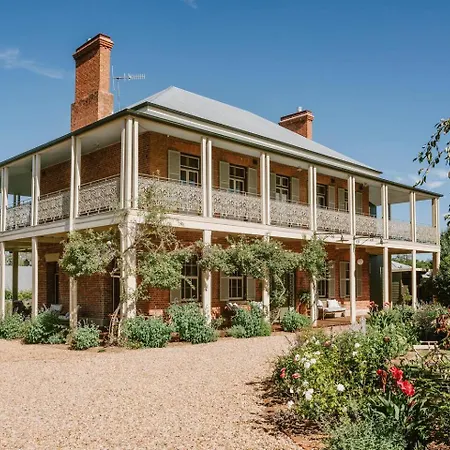 Bleak House - A Landmark Of Mudgee's Heritage Mudgee