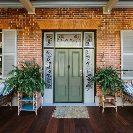 Bleak House - A Landmark Of Mudgee's Heritage Holiday home *
