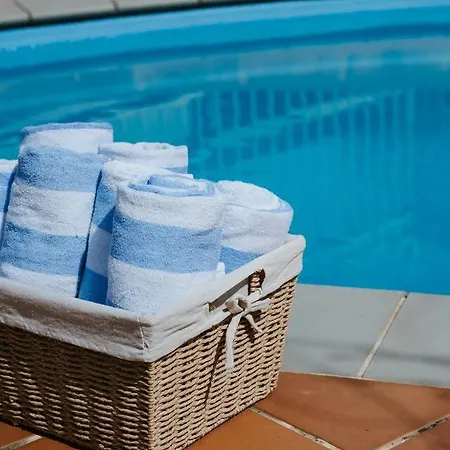 Holiday home Madeira - Country Comfort With Pool Mudgee