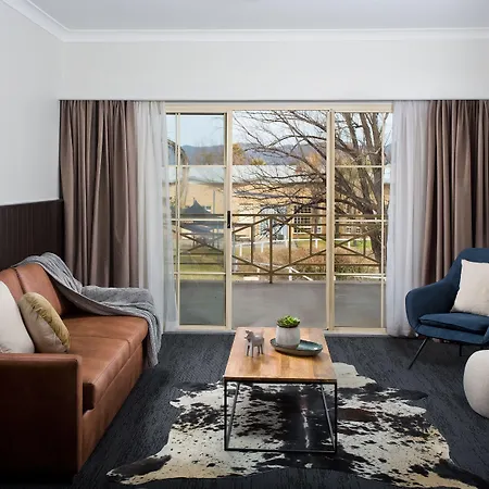 Motel Parklands