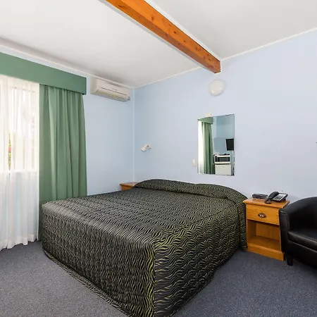 Motel The Cudgee At 4*