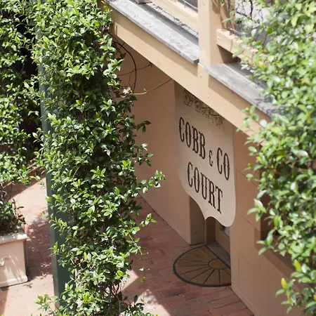 Hotel Cobb & Co Court Boutique