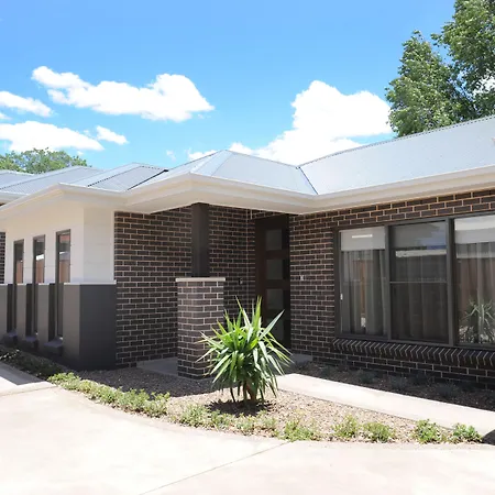 Kirsten Accommodation Mudgee Holiday home Mudgee