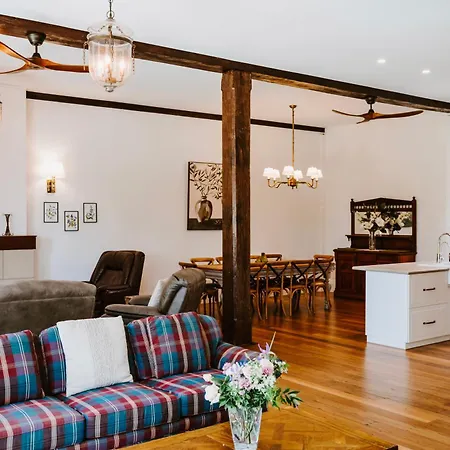 The Warehouse - Heritage Elegance In Mudgee