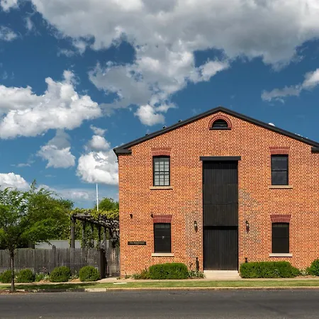 The Warehouse - Heritage Elegance In * Mudgee