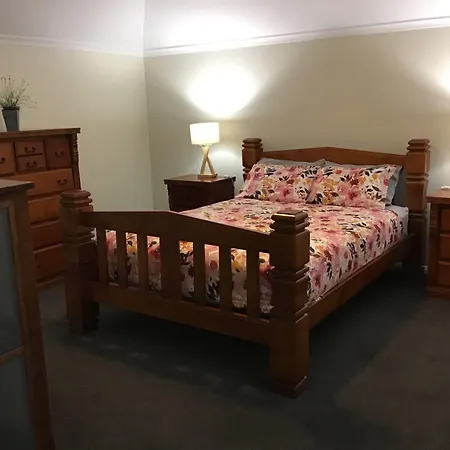 On Church Street Apartment Mudgee