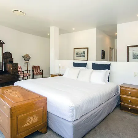 Country Grandeur At Elegant Group Getaway Holiday home Mudgee