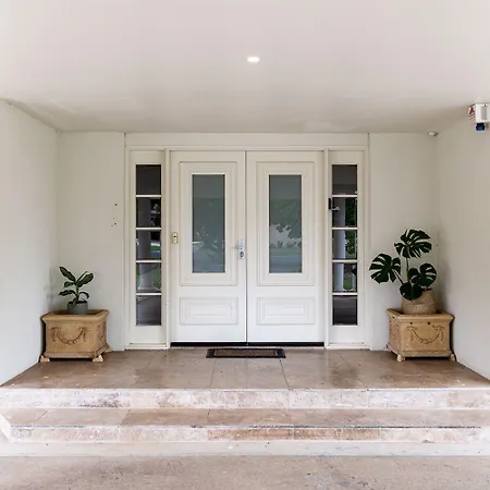 Holiday home Country Grandeur At Elegant Group Getaway